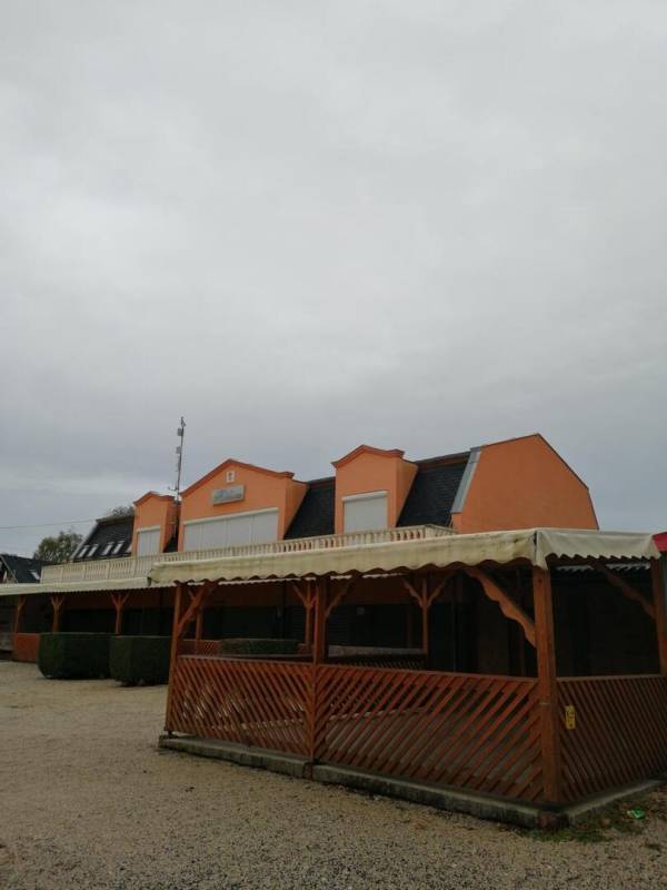 eladó vendéglátás, Balatonmáriafürdő